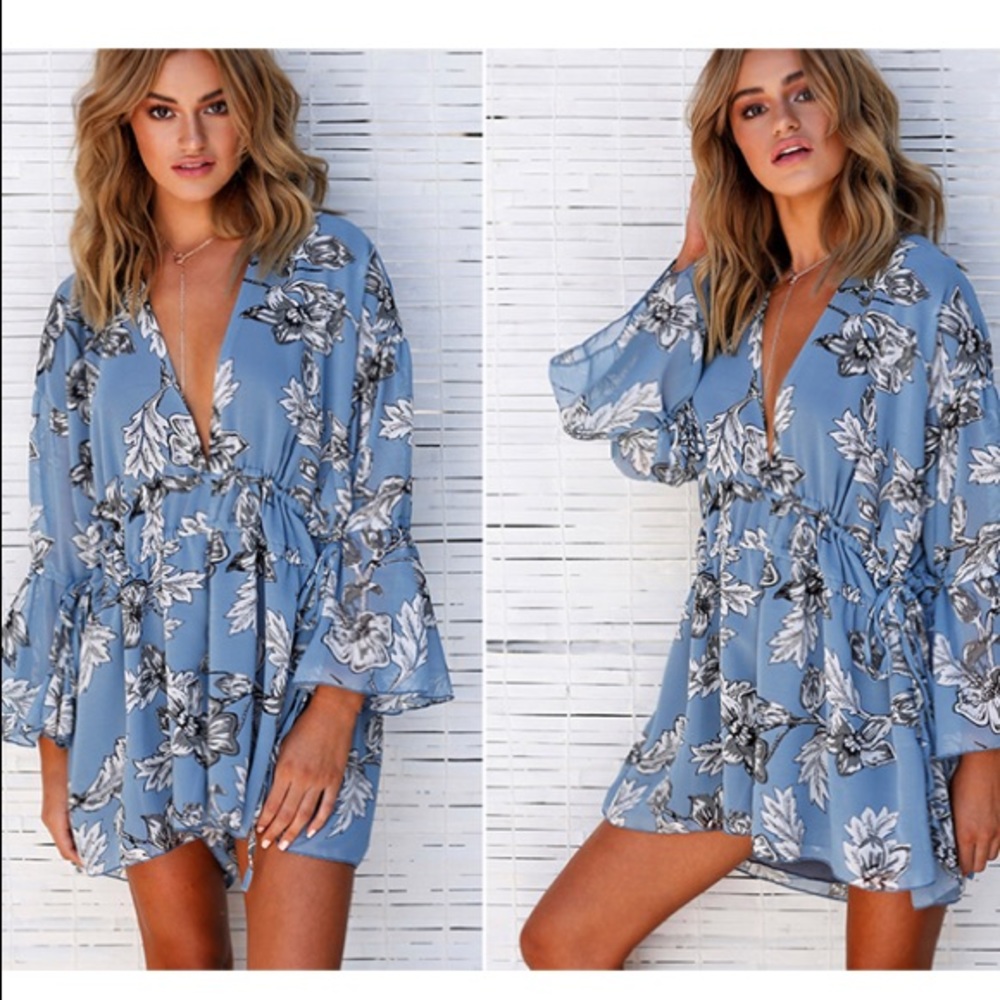 Floral Deep V Romper - Picture 4 of 5